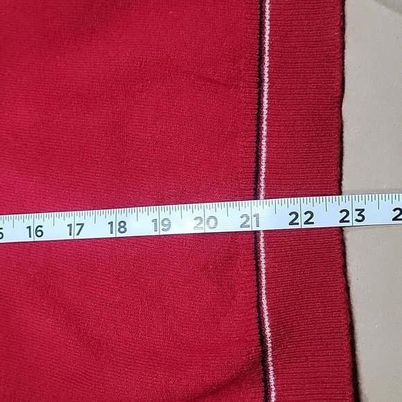 The Gleneagles Range Size Unknown Red Wool V Neck Sweater Blue & White Accents - Picture 8 of 10